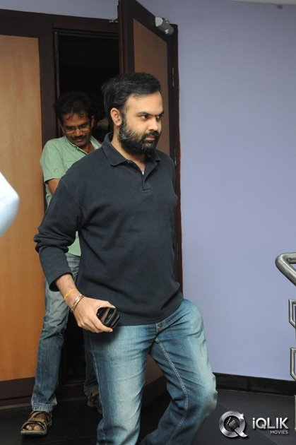 Celebs-at-Ala-Ela-Movie-Special-Show